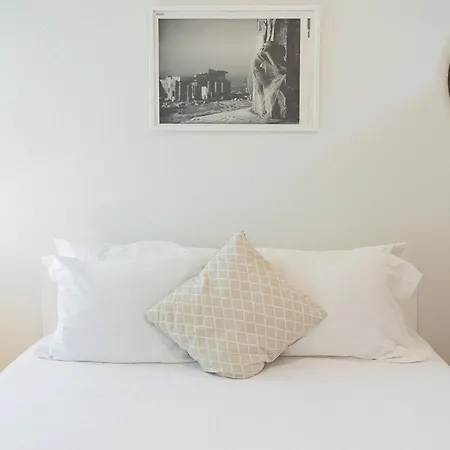 Апартаменты Zeusplace Private Parking & Park View Katerini *