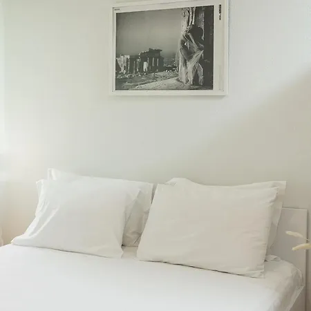 Zeusplace Private Parking & Park View Katerini Апартаменты *