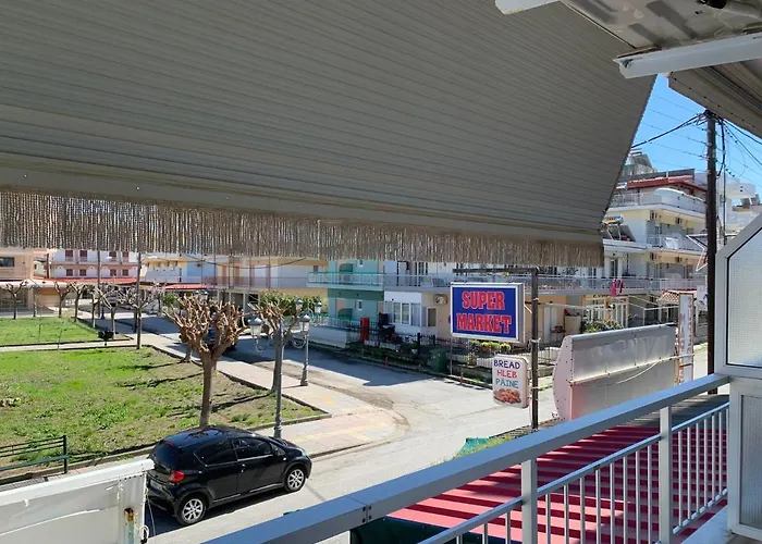 公寓 Zeusplace Private Parking & Park View Katerini Paralía