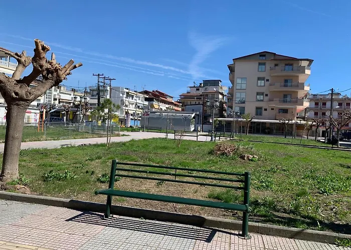 Zeusplace Private Parking & Park View Katerini 公寓