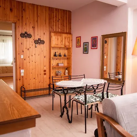 Zeusplace Private Parking & Park View Katerini Appartement