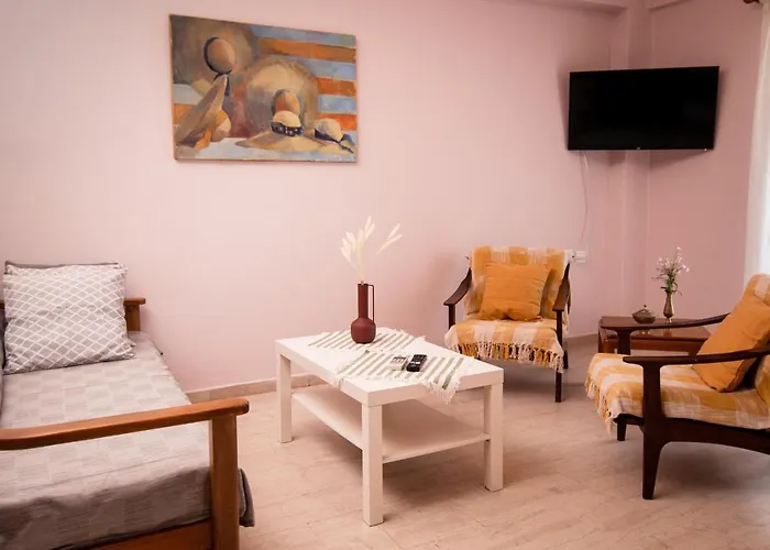 Zeusplace Private Parking & Park View Katerini *